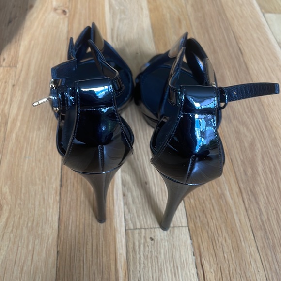 LOUIS VUITTON Springtime BLACK sandals NEW - Picture 4 of 9